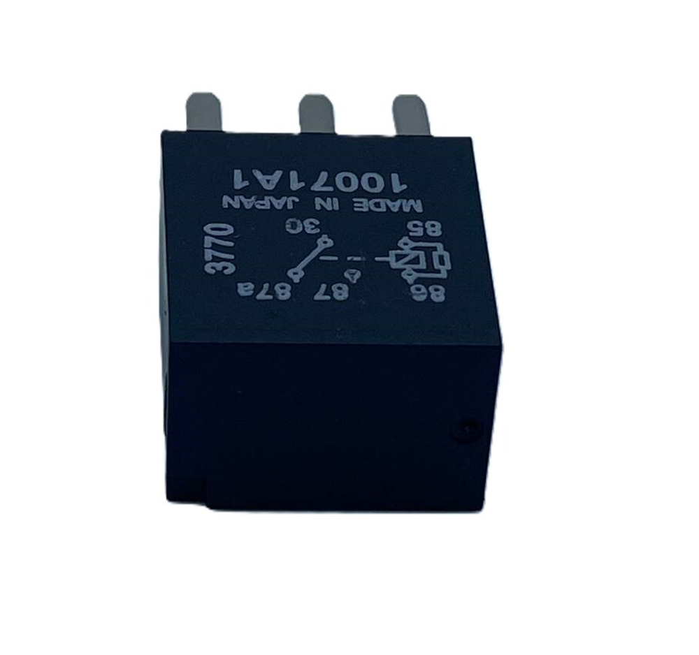 Реле 5 контактное 20А (10071А1)