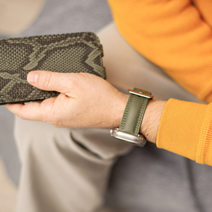 Ремешок для Apple Watch Ultra 49mm из кожи Saffiano, зеленого цвета