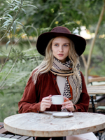 Легкий шарф-платок