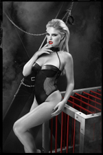 Сексапильное боди Keto с сетчатыми вставками и вырезом на спинке (Размер: S) (Цвет: черный)