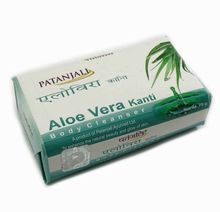 Мыло травяное натуральное Patanjali Aloe vera kanti, 75 г
