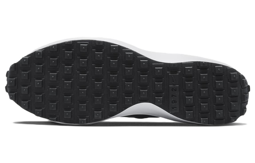 Nike Waffle Debut Summit