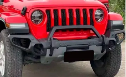 Передний бампер c дугой для Jeep Wrangler JL 2017-2023 и Jeep Gladiator 2019-2026+ С отверстием для парковочного датчика или без