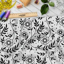 Ткань лён чёрные цветы на бежевом фоне