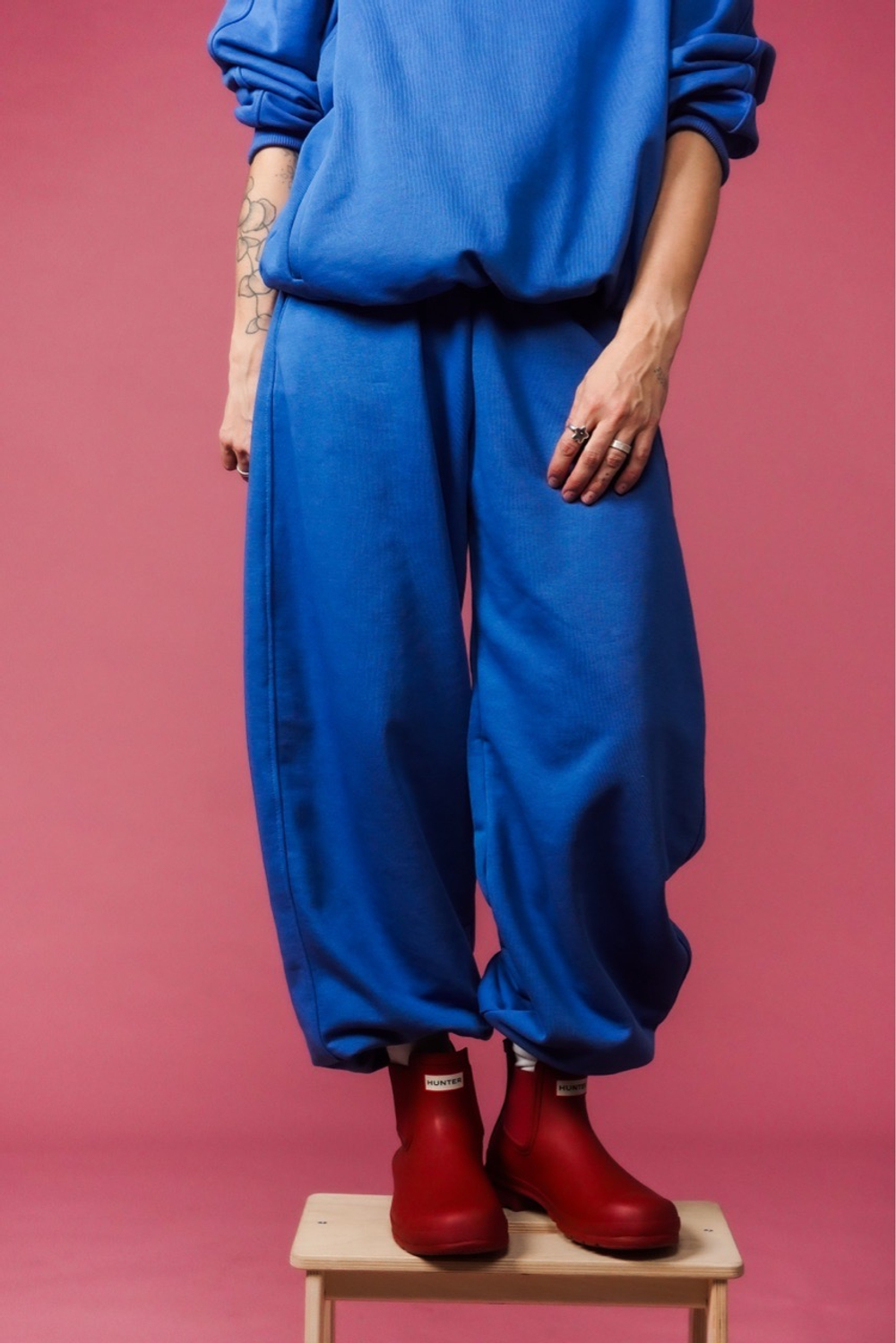 Брюки-бананы из футера без начеса "Василек"