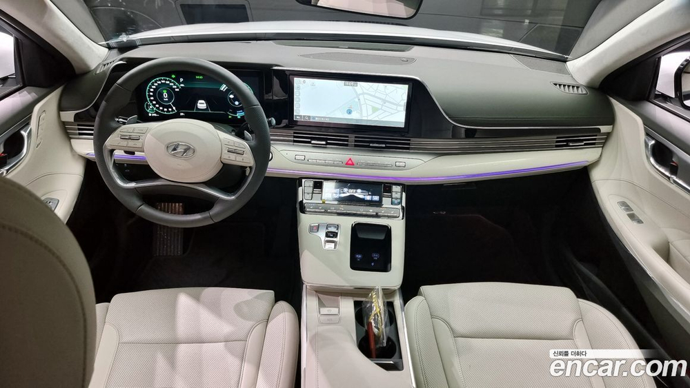 Hyundai The New Grandeur (Azera) IG Hybrid Calligraphy (06.2022)