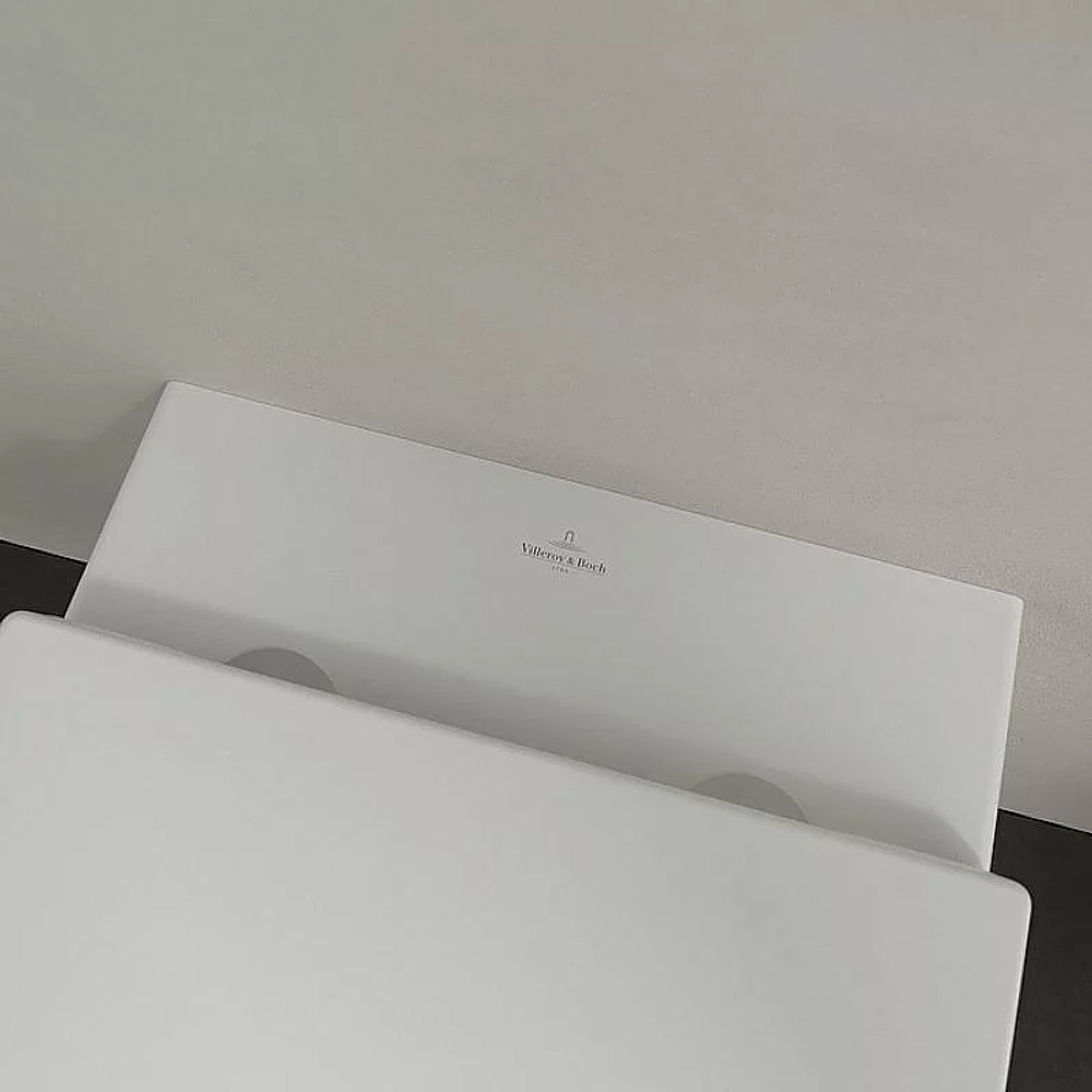 Унитаз Villeroy&Boch Subway 3.0 4670TS01 безободковый, с крышкой микролифт