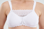 Бюстгальтер ортопедический после мастэктомии с манишкой Amoena Dana без косточек, белый, 70B