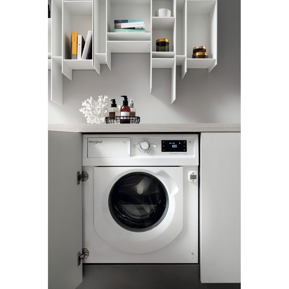 Встраиваемая стиральная машина Whirlpool BI WMWG 71483 E