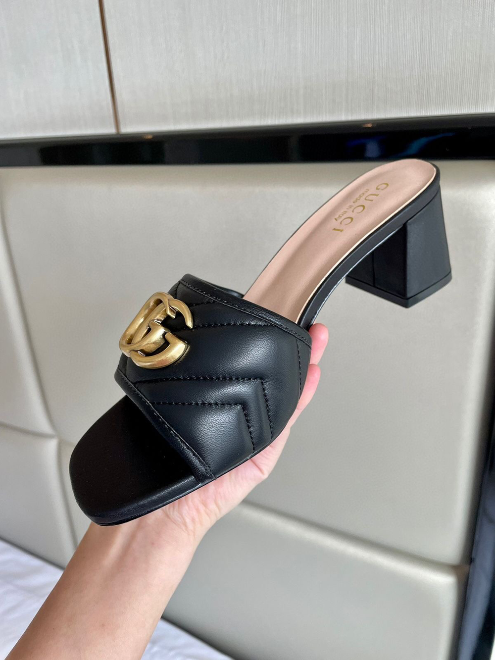 Сабо Gucci