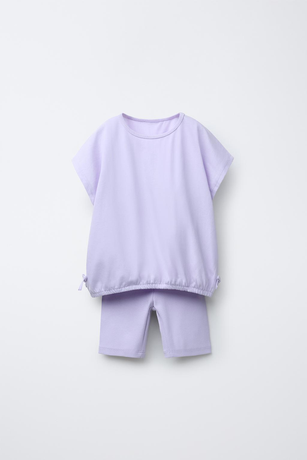 ZARA КОМПЛЕКТ ИЗ ФУТБОЛКИ И ВЕЛОСИПЕДОК, ЦВЕТ МАЛЬВЫ