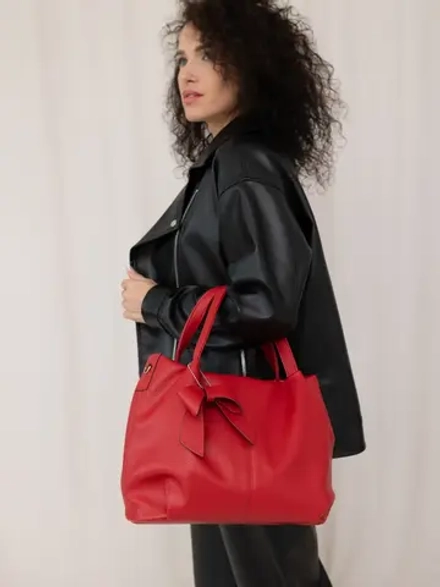 Сумка через плечо классическая