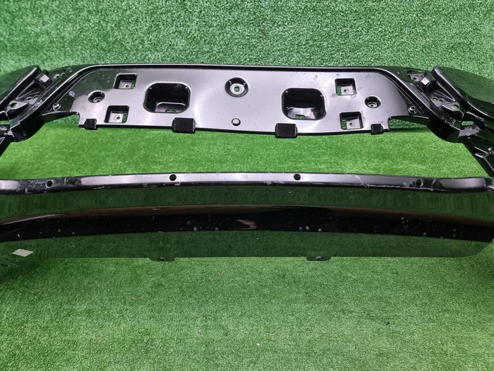 Бампер передний Lada Granta (2018-н.в.) Сross