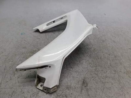 Пластик боковой левый Honda NC700 NC750 64395-MGS-D300 белый