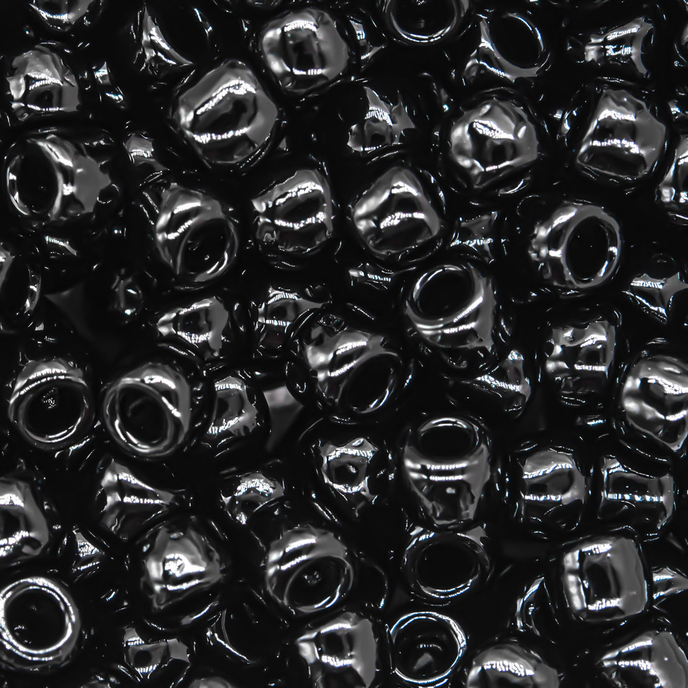 Японский бисер TOHO Round 6/0 (№49), непрозрачный глянцевый