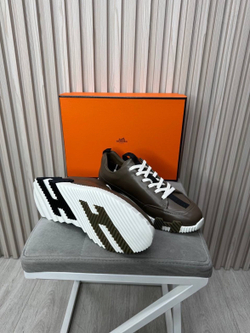 Кроссовки Hermes