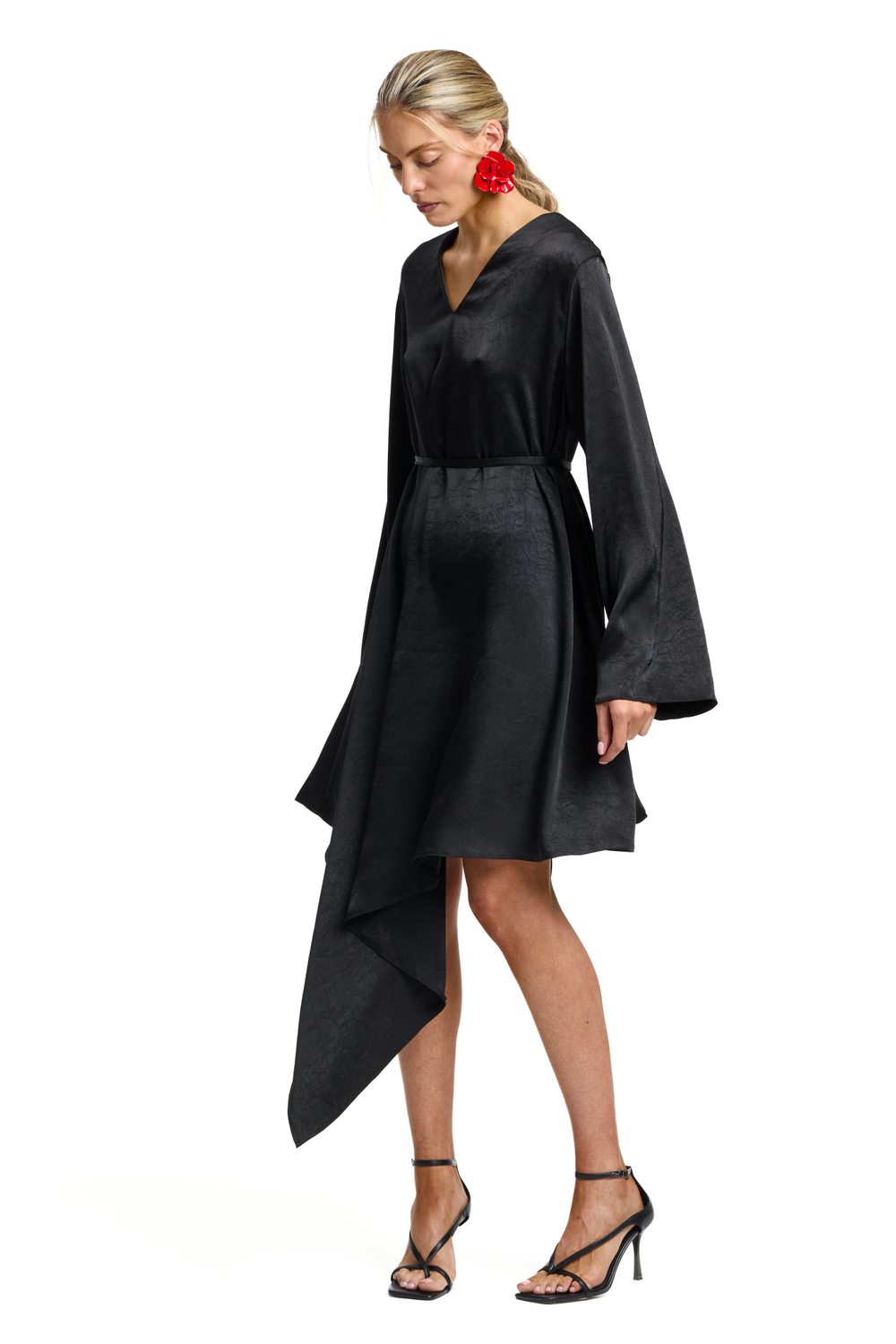 Платье ассиметричное Invitation black