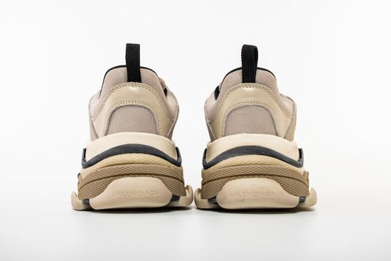 Кроссовки Balenciaga Triple S Vanilla