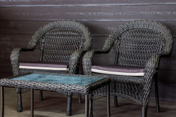 Садовый комплект из искусственного ротанга Мэдисон НЬЮ (Medison NEW) Balcony set с прямоугольным столиком с подушками на сиденье