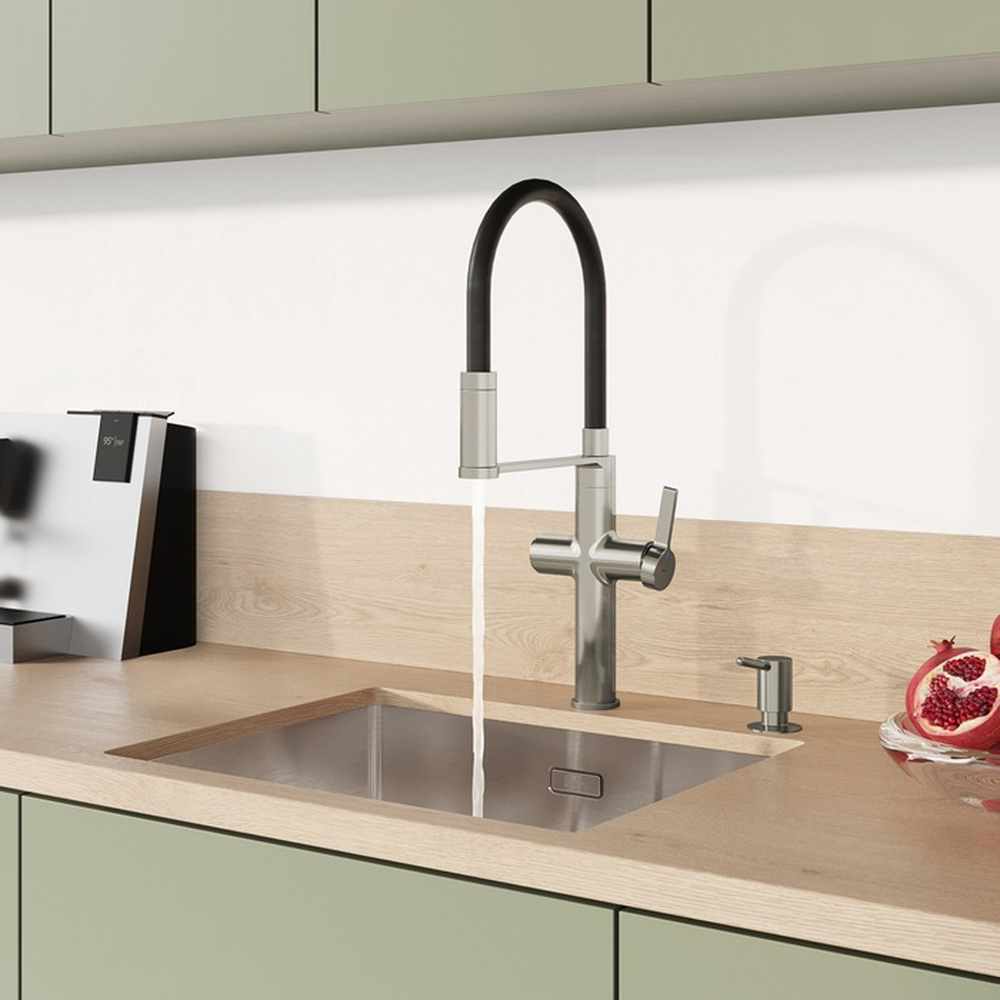 Смеситель для кухни 30к IDDIS IKNBNFFi05 "Ikon" с вых для пит. фильтра выс.гибкий излив САТИН