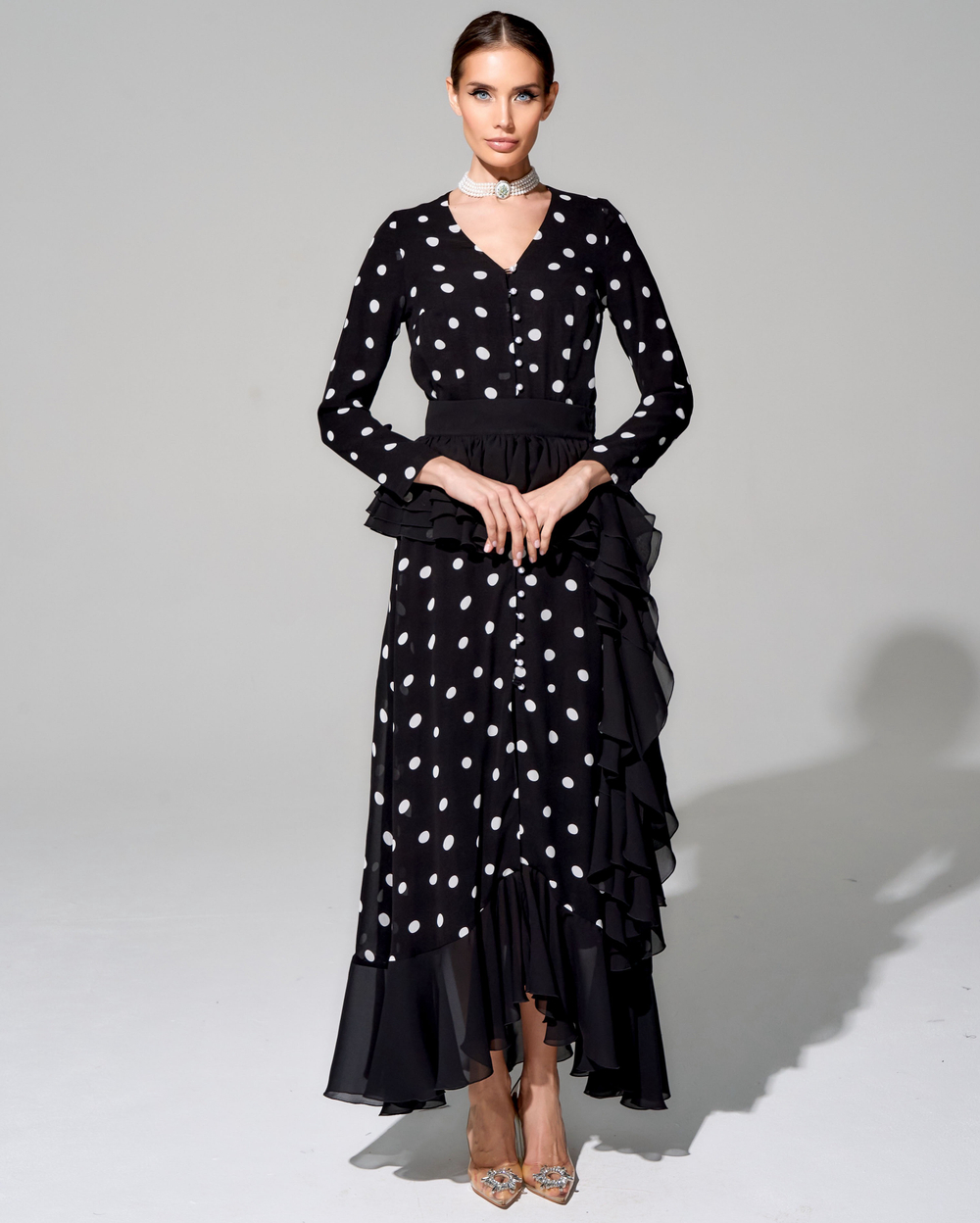 Платье длины миди из премиального шифона