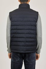 Безрукавка Kiton