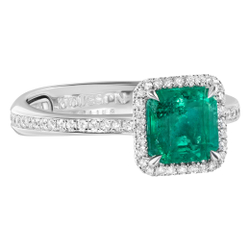 Кольцо с изумрудом и бриллиантами, R0068-3/1