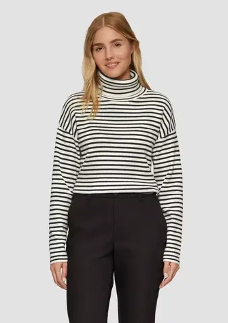 Пуловер женский s.Oliver