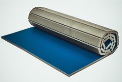 Ковер гимнастический — разновидность спортивного напольного покрытия