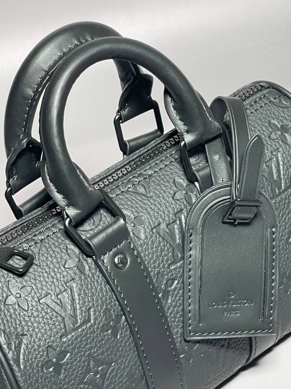 Сумка через плечо Louis Vuitton Keepall 25