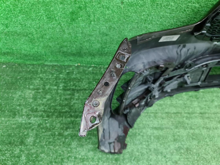 Бампер передний Mercedes E W213 20-23 AMG В сборе