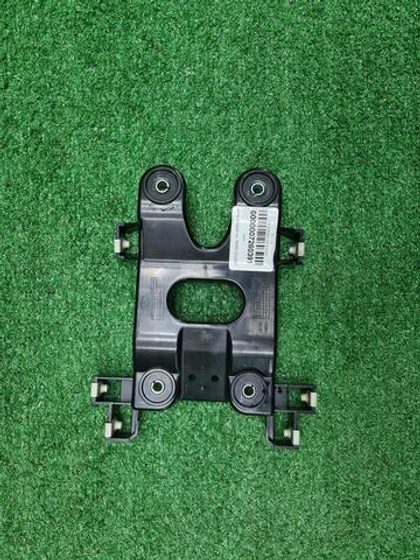 Кронштейн Land-Rover Discovery Sport (2019-н.в.)