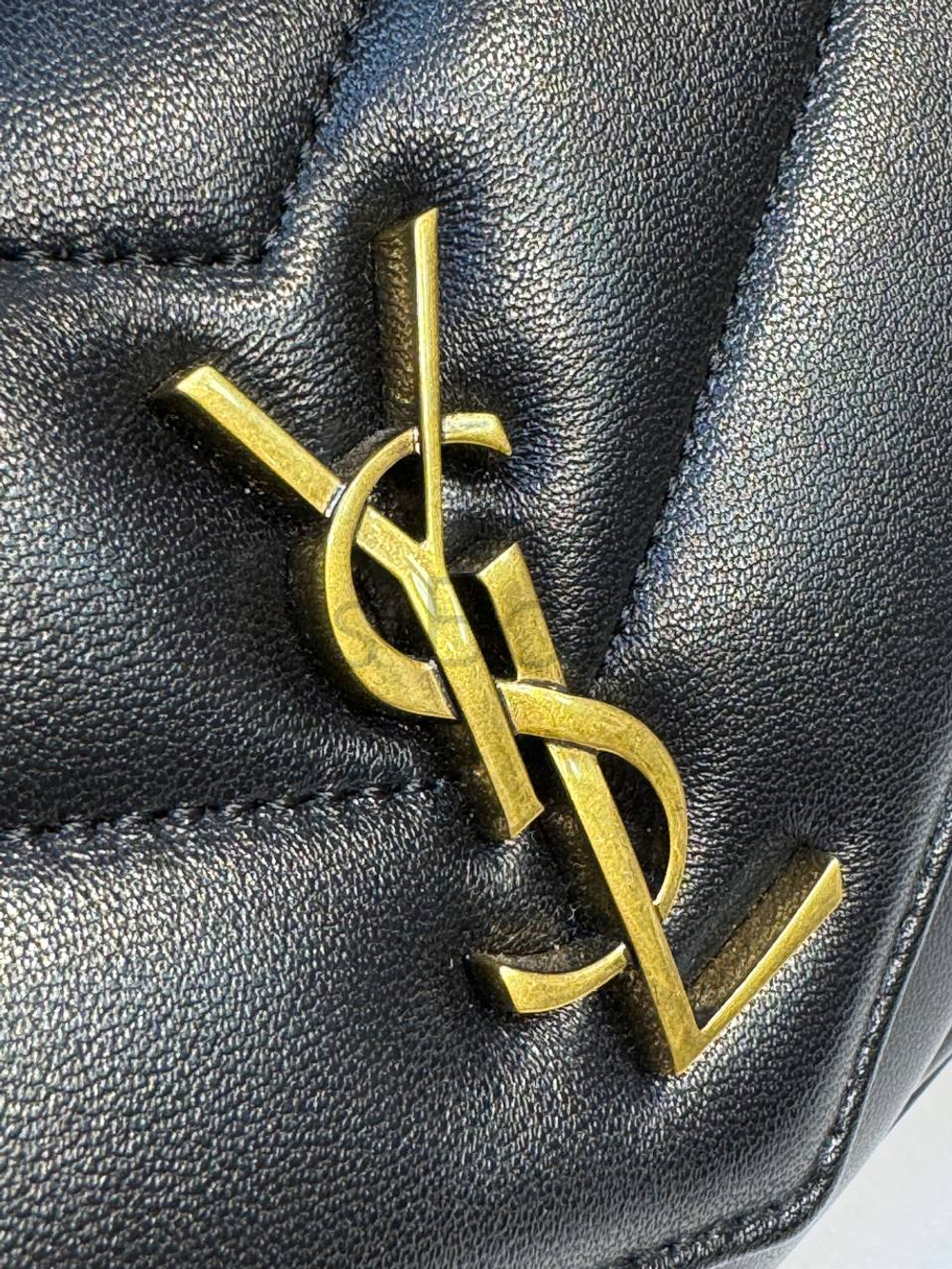 Женская сумка Yves Saint Laurent Small Loulou Matelasse черного цвета большая
