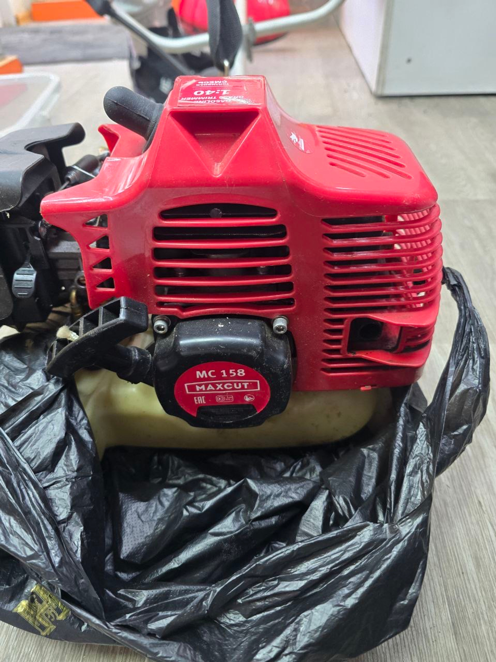 Бензиновый Триммер Maxcut mc-158