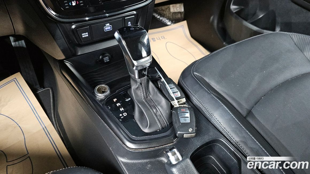 KG Mobility (Ssangyong) Very New Tivoli Бензин 1.5 2WD (04.2020)