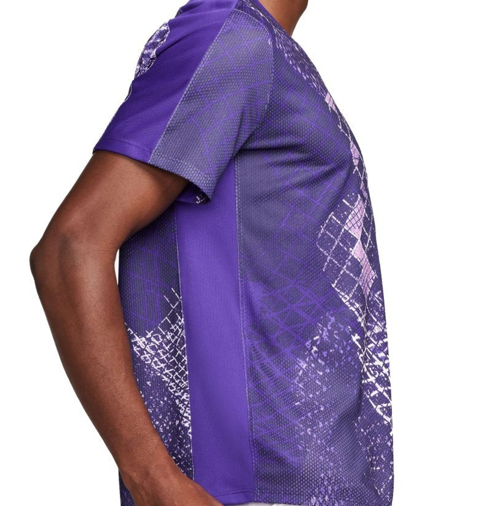 Мужская теннисная футболка Nike Court Dri-Fit Victory Novelty Top - field purple/white
