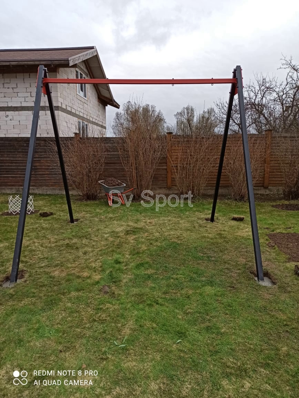 Монтаж уличных качелей Sv Sport