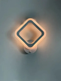 Бра с кнопкой, настенный светодиодный светильник белый, ромб, квадрат 8822/1 WH, 16 ВТ, комнатное освещение 5 кв. м. 1801