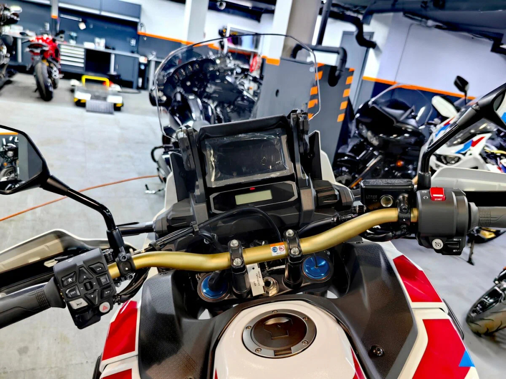 Honda Africa Twin Adventure Sports — CRF1100 D4 (2025 г.)