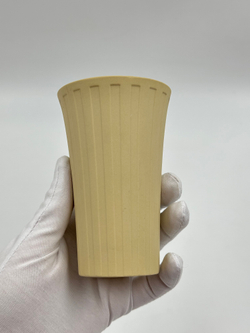 Ваза жёлтая Wedgwood