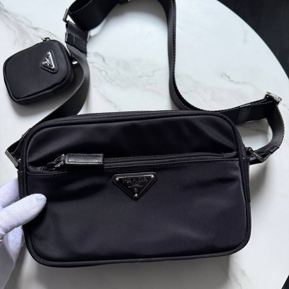 Сумка-мессенджер Prada