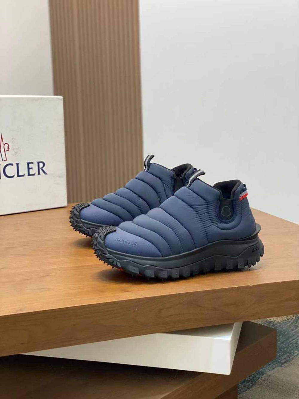 Кроссовки Moncler