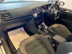 Volkswagen Golf, 2017 год