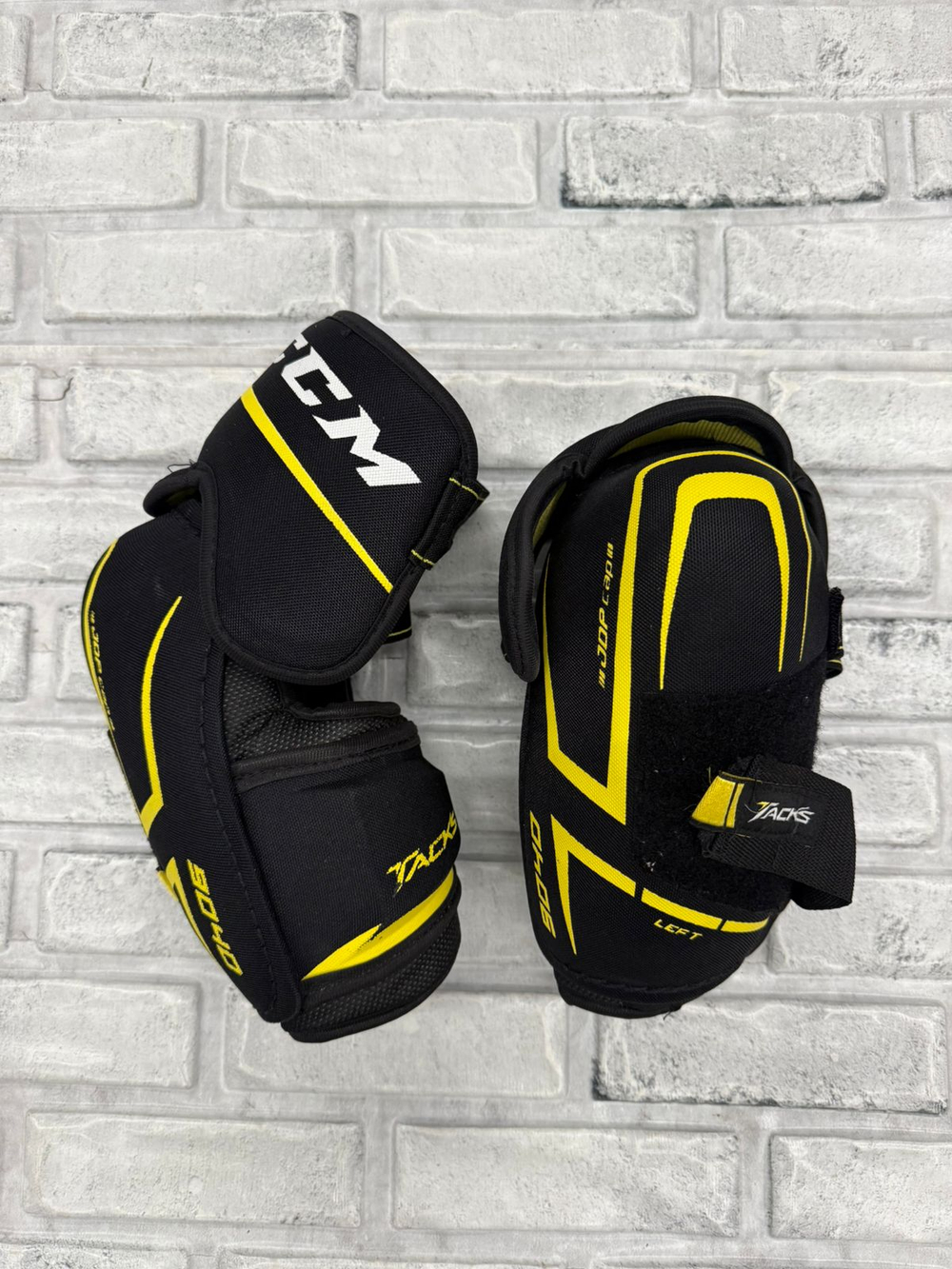 CCM tacks 9040 SR L