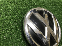 Эмблема решетки радиатора VW Polo sedan 5 (15-20)