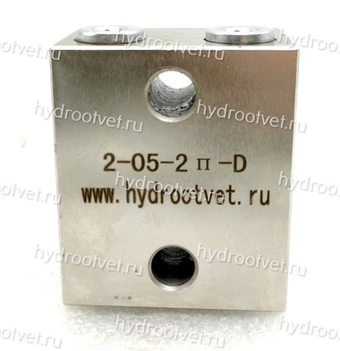 2-02-4П-D - Питатель модульного исполнения для двухлинейных смазочных систем с рабочим давлением 200 бар, количество выходов 4, максимальная доза на выход 2 мл/цикл, без индикатора