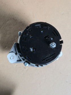 Генератор камаз, маз, урал дв.ЯМЗ-656, 658 Евро-3 (вып.с авг.2009г) поликлиновой шкив 28В 90А БАТЭ