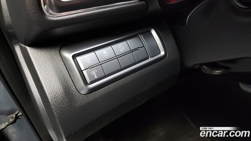 KG Mobility (Ssangyong) Very New Tivoli Дизель 1.6 2WD (03.2020)