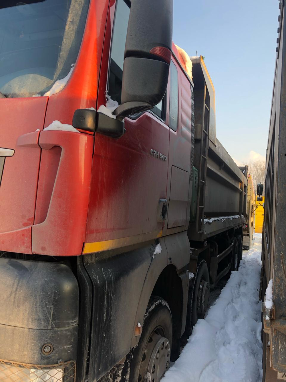 SITRAK C7H 8x4 Самосвал ZZ3316V386ME (Дизельный, 12,4 л, 540 л.с., МТ)