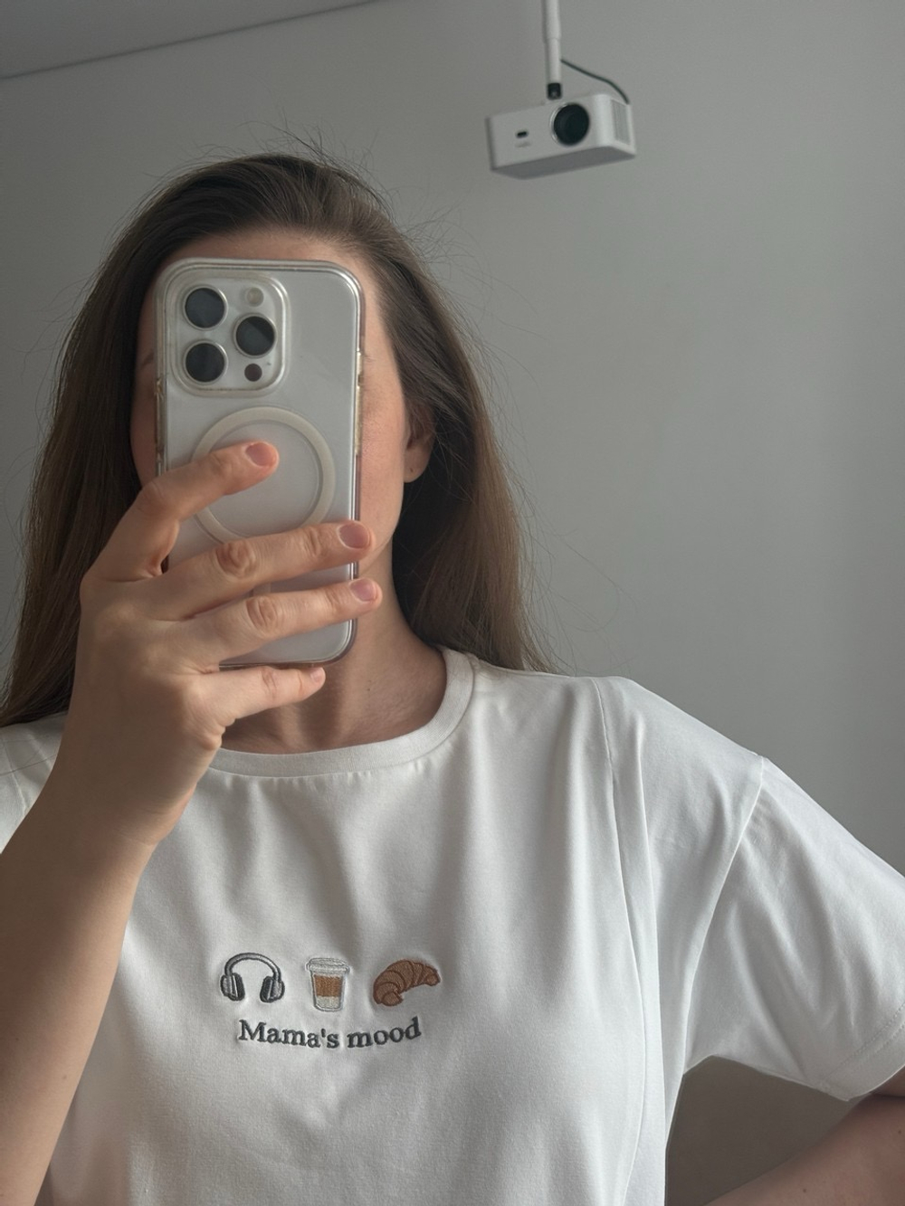 Футболка оверсайз с вышивкой для беременных и кормящих мам, Айвори